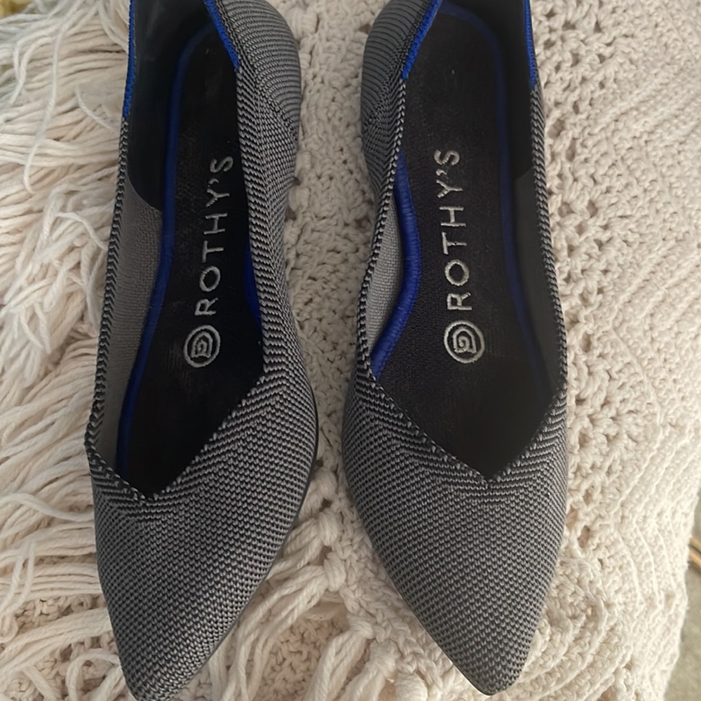 Rothy's Gray Flats Sleek Knit Design